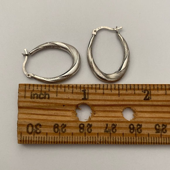 925 Silver hoop earrings - Picture 2 of 3